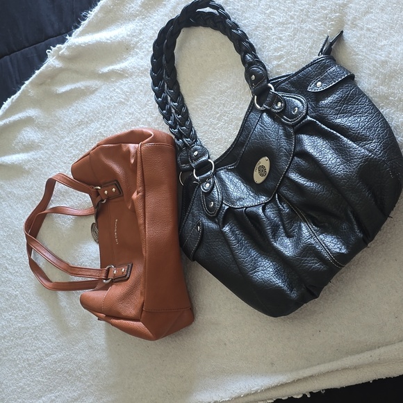 Handbag bundle - Picture 1 of 10